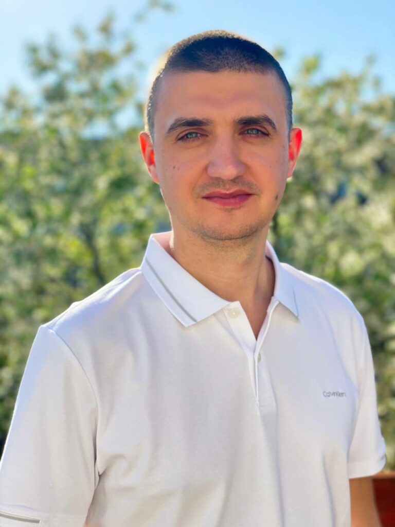 Chief executive officer of PowerfulITSystems - Nazar Loshniv